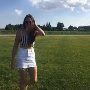 Meet your Posher, Amy